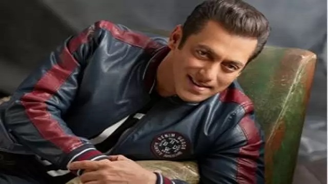 করোনা ঠেকাতে সালমান যে পরামর্শ দিলেন