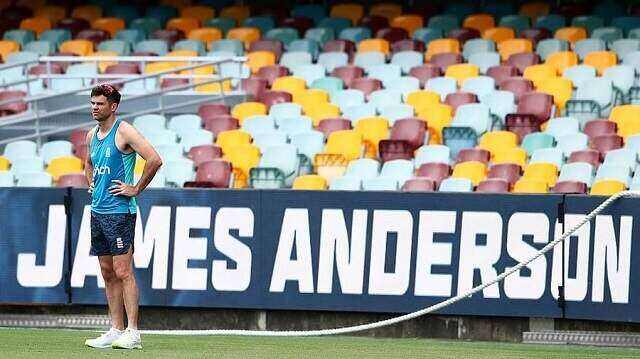 পুরোপুরি ফিট হয়েও ইংল্যান্ডের ১২ জনে নেই অ্যান্ডারসন