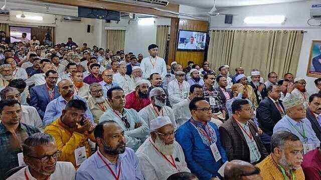 বিএনপিকে ঢাকায় আন্দোলনের গতি বাড়ানোর পরামর্শ দলীয় ইউপি চেয়ারম্যানদের