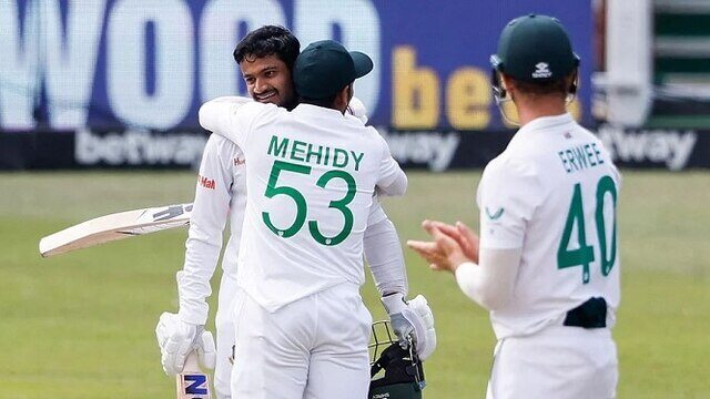 শেষ দুই দিনের রোমাঞ্চের অপেক্ষা