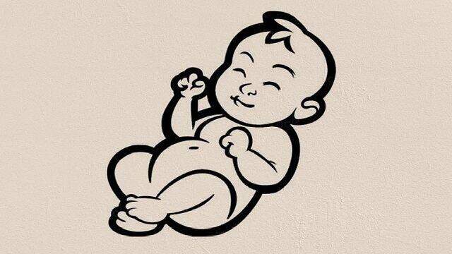 ট্রেনের নিচে পড়েও শিশুটি অক্ষত