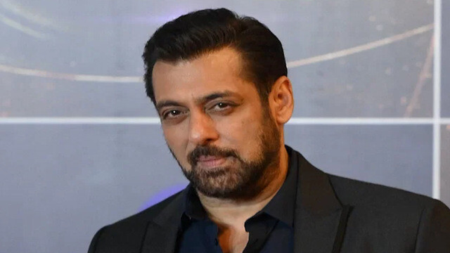 সালমানকে নিয়ে ছবি বানাতে অনীহা যে কারণে এই পরিচালকের