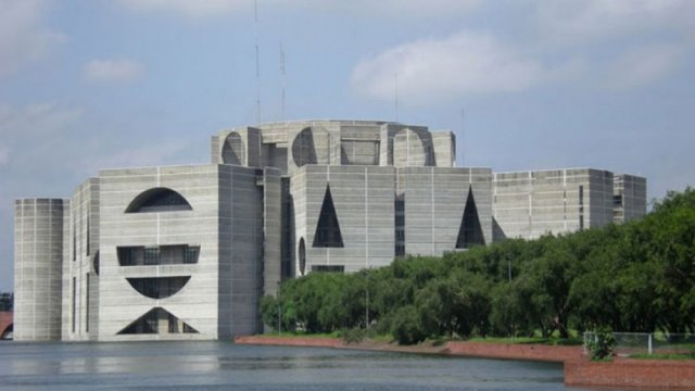 চাকরিতে প্রবেশের বয়স বাড়ানোর প্রস্তাব সংসদে প্রত্যাখ্যান