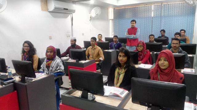 বিনা মূল্যে তথ্যপ্রযুক্তিতে প্রশিক্ষণ আইডিবি-বিআইএসইডব্লিউয়ের