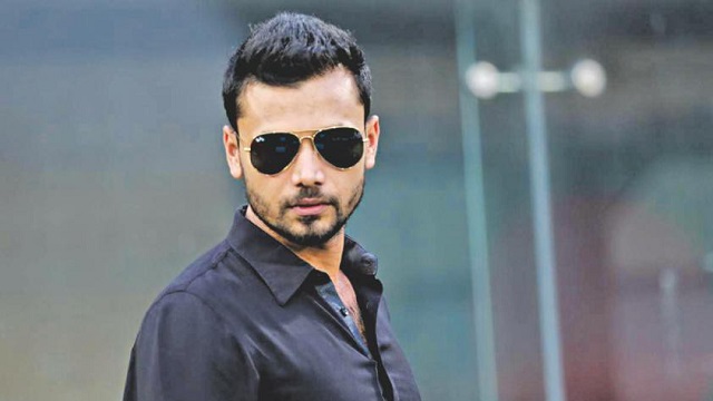 ক্রিকেট ছেড়ে ভিন্ন জগতে মাশরাফি মুর্তজা