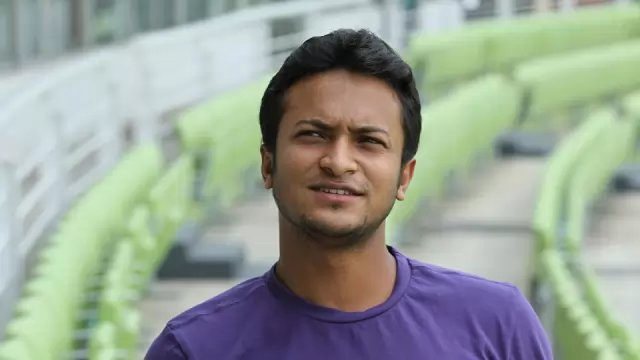 মেসির ভক্ত কিন্তু নিজেকে ‘রোনালদো’ ভাবেন সাকিব