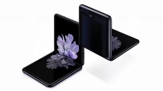 দেশে ভাঁজ করা ফোন আনছে স্যামসাং