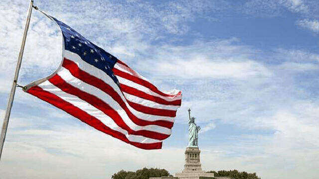 বিশ্ব পশ্চিমাদের আইনকানুন আর কত দিন মানবে