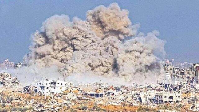 ইসরায়েলের হামলায় গাজার হাসপাতাল বন্ধ, যুদ্ধবিরতি নিয়ে ‘হতাশা’