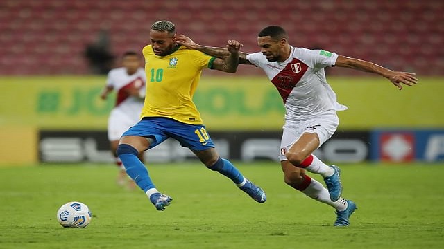 মোটু ফুটবলটা ভালো খেলে: নেইমারের খোঁচা