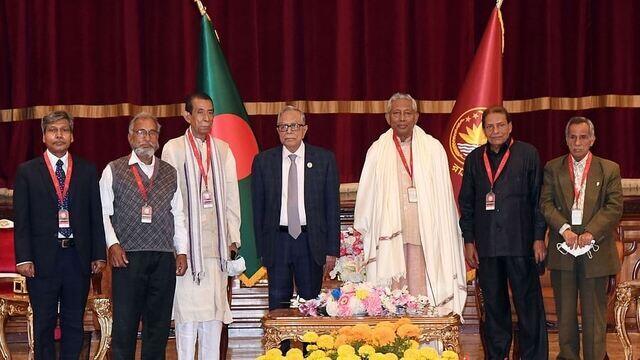 শেখ হাসিনার নেতৃত্বে নির্বাচনকালীন সরকার চায় সাম্যবাদী দল